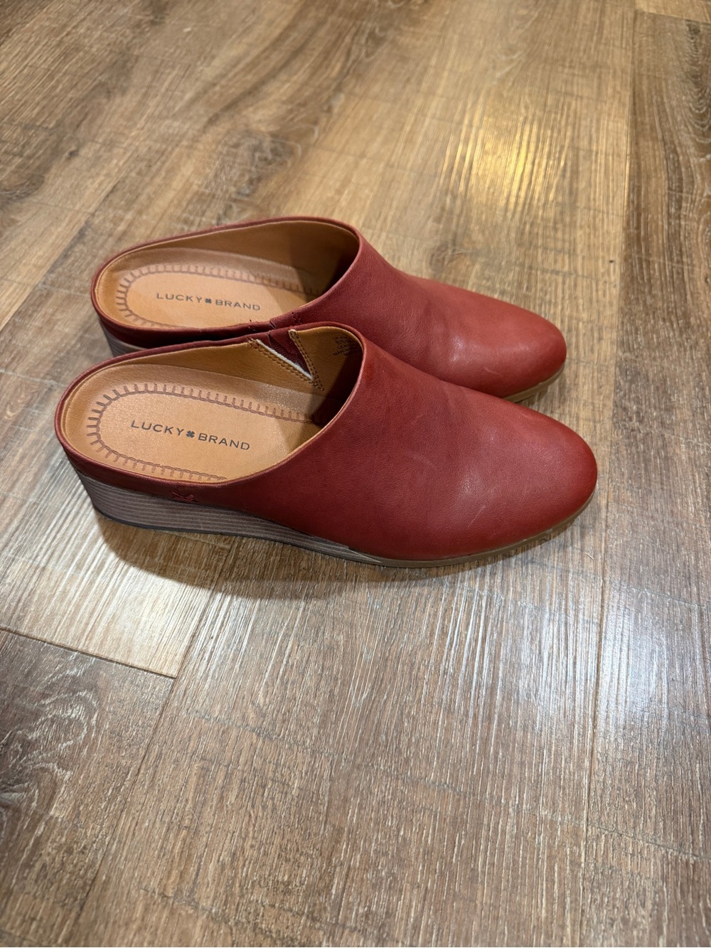 Lucky Brand Women's Red Slip-On Wedge Mules size 8.5